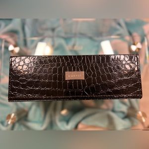 Used Morphe Hard Brush Case